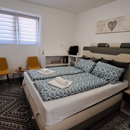 Elita Prenociste Apartment Bihac Luaran gambar
