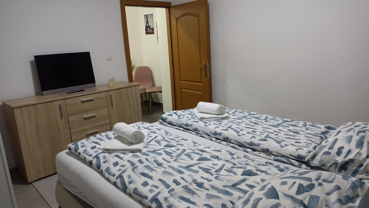 Elita Prenociste Apartment Bihac Luaran gambar